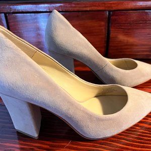 VINCE CAMUTO ABLEEN PUMP size 6.5 new without tags/box in Truffle Taupe